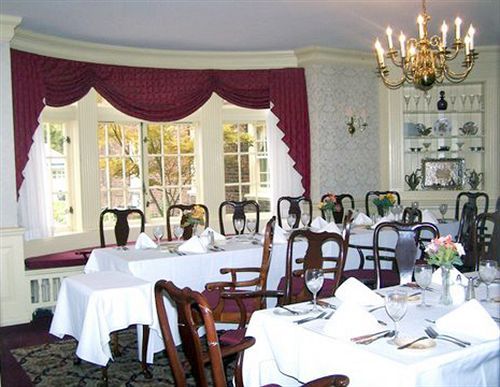 Montague Inn Saginaw Restaurant billede